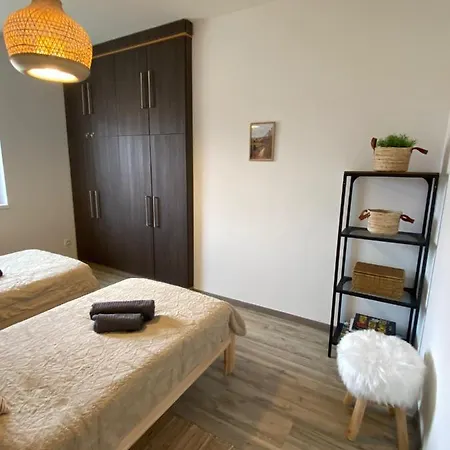 Hillside Apartman Apartment *